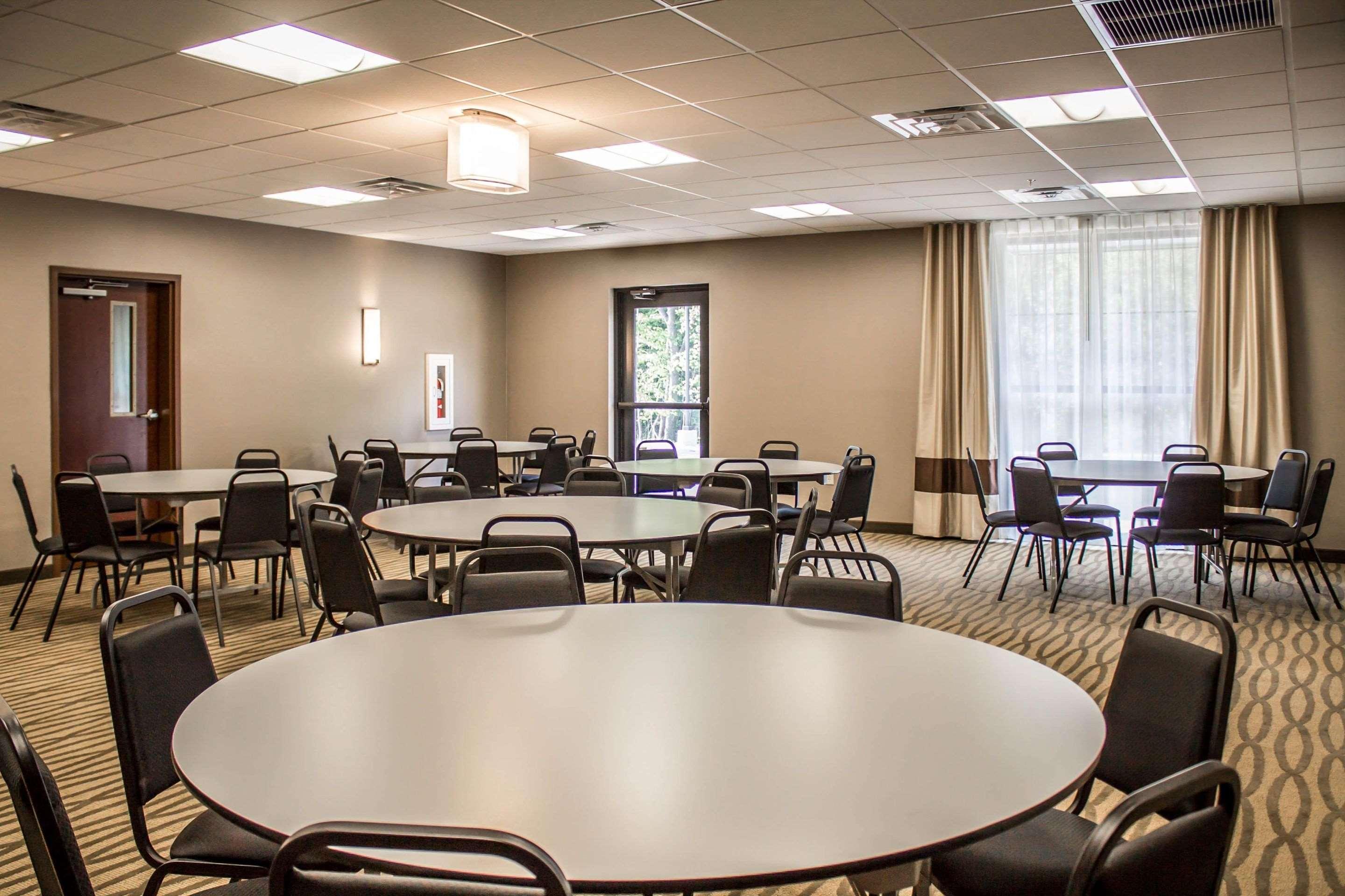 Comfort Suites Hartville-North Canton Uniontown Dış mekan fotoğraf
