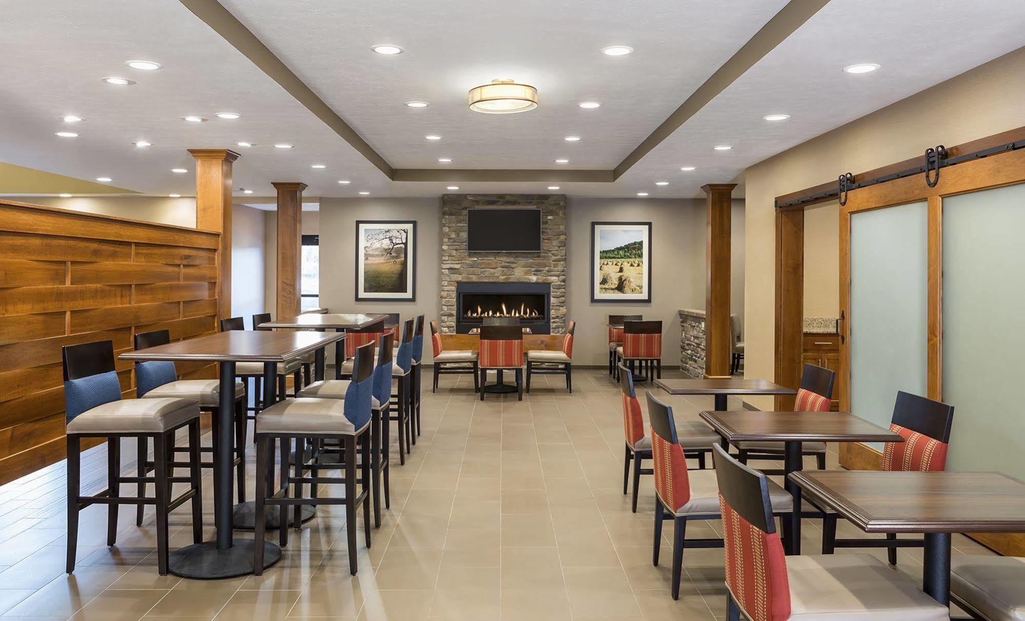 Comfort Suites Hartville-North Canton Uniontown Dış mekan fotoğraf